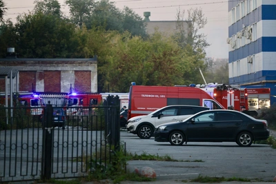 В центре Челябинска загорелся автосервис