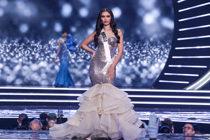 25 худших платьев участниц на конкурсе «Мисс Вселенная» в разные годы