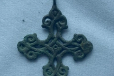 Уникальный крест найден в могиле карельского воина XIII века