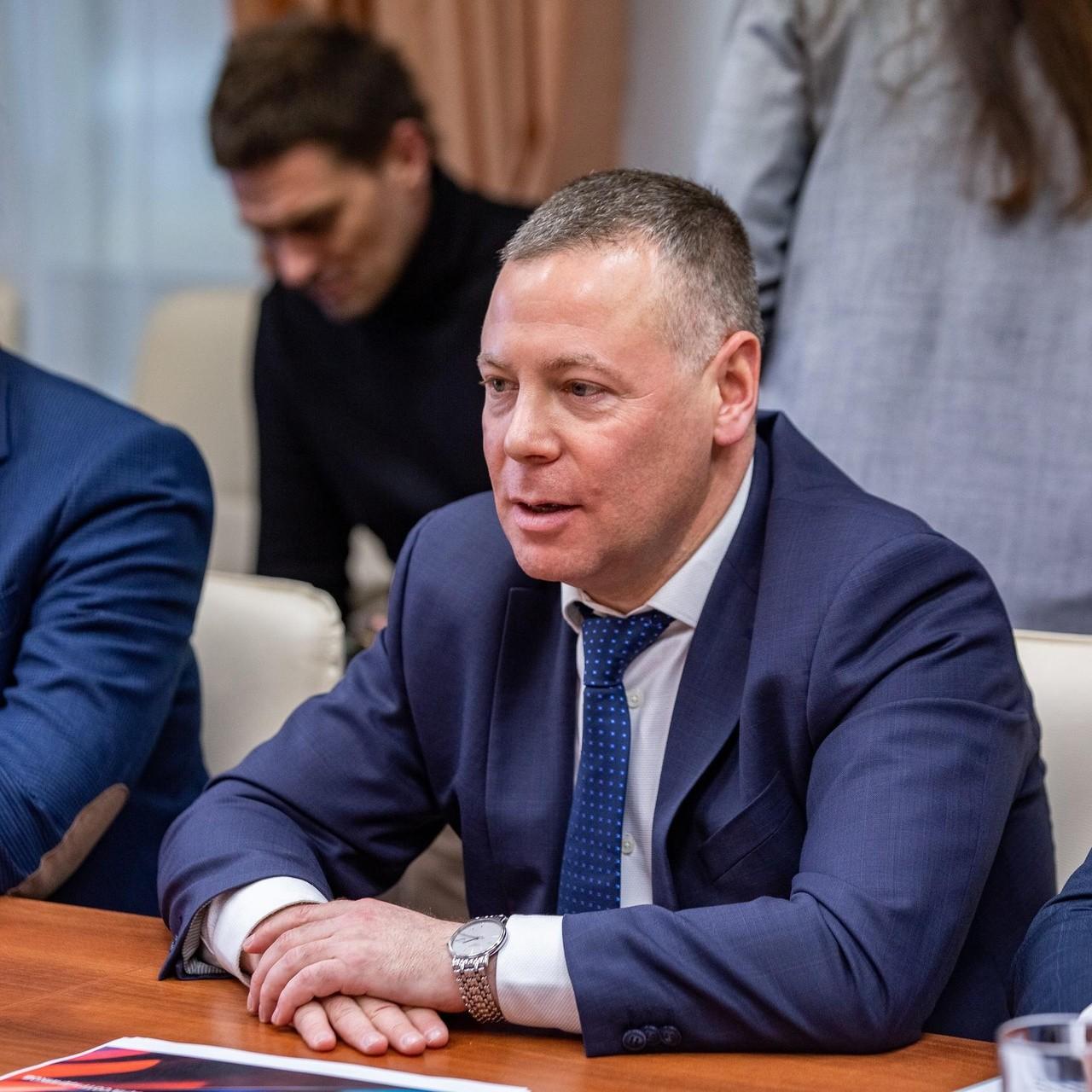 <p>Михаил Евраев</p>