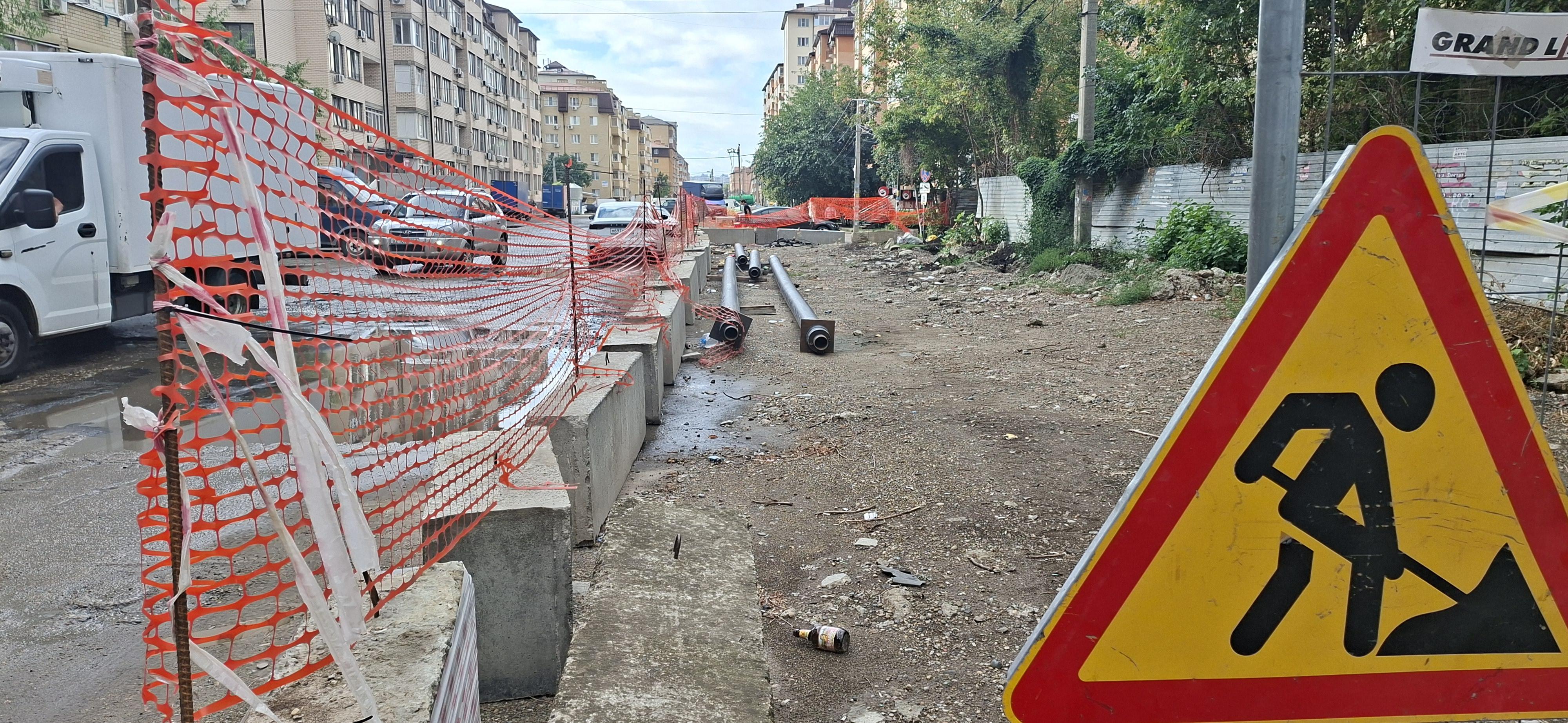 Перерыто все. Показываем ремонт улицы Есенина в Краснодаре за 1,9 миллиарда рублей