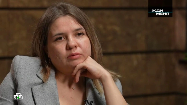 Любовь увидела, что житель Югры, который ищет свою родню, очень похож внешне на ее маму | Источник: кадр из передачи «Жди меня» (12+) / Телеканал НТВ