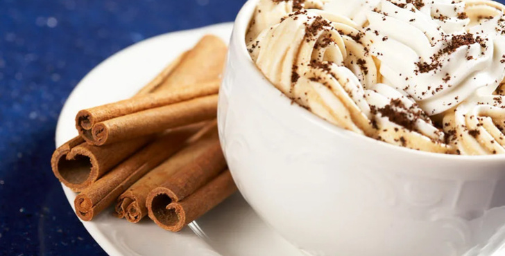 #cozy autumn: 5 рецептов согревающего какао, которые легко сделать за 5 минут