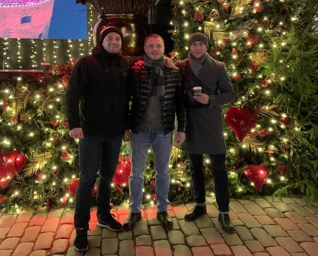 Молодые, успешные, перспективные&nbsp;— даже не подозревали, что их благополучная жизнь может погрузиться во мрак. | Источник: слева направо: Завьялов, Алексеев, Клипа