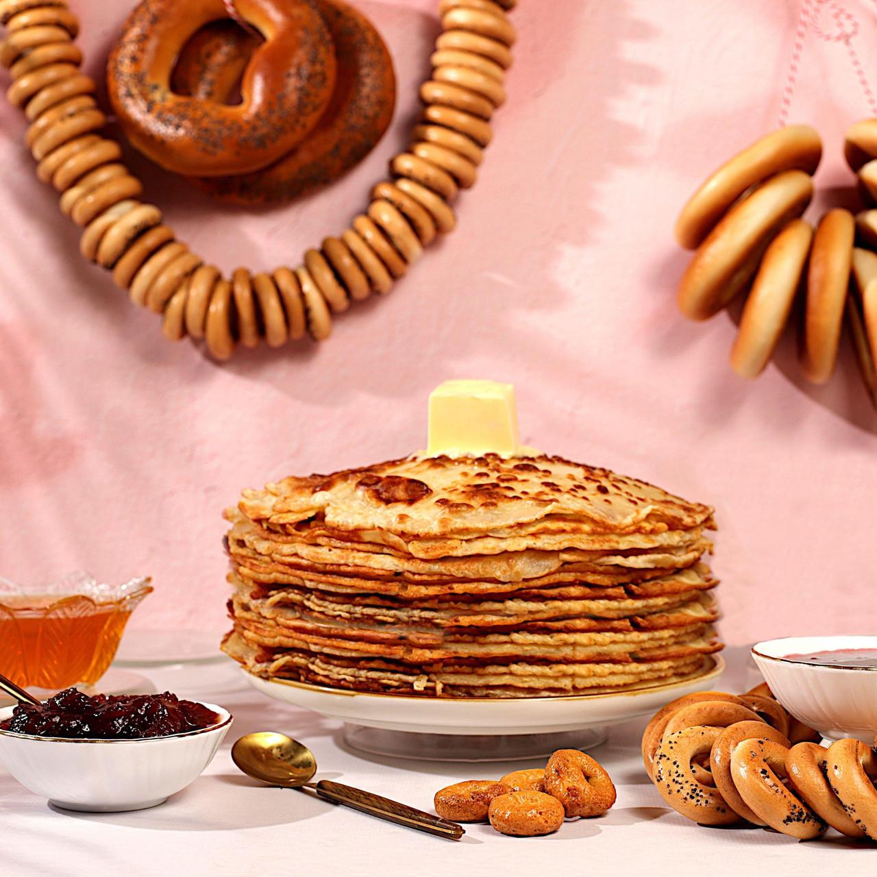 С чем подать блины на Масленицу: 5 популярных начинок