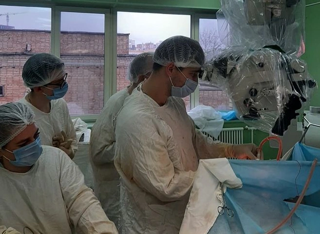 Рязанские врачи провели операцию на мозге пациентке, находившейся в сознании | ya62.ru