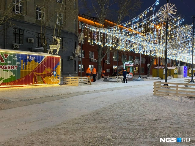 Коммунальные службы работают всегда | Источник: Эмиль Фукс / NGS.RU