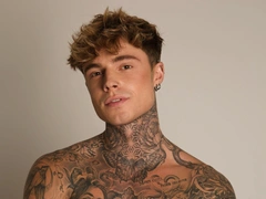 Что за мем «филяй-филяй» немецкого рейвера, который стал известным после личной трагедии