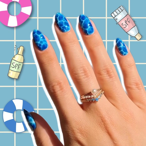 Pool water nails — новый тренд маникюра из ТикТока для тех, кто не поехал на море летом