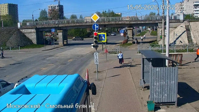 Пока что на дороге останутся видны бетонные плиты | Источник: администрация Архангельска
