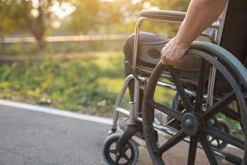 «Из-за ДЦП не могу найти девушку. Что делать?»