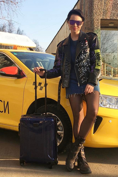 Настасья Самбурская: фото