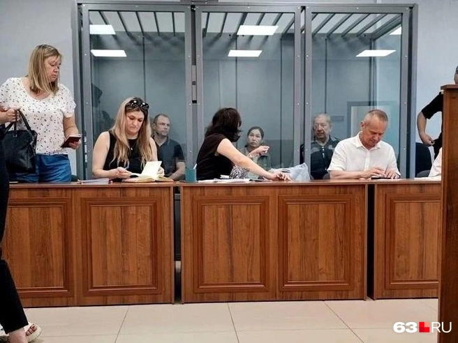 У каждого обвиняемого свой адвокат | Источник: Читатель 63.RU