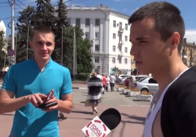 Рязанцы высказались о роспуске сборной РФ по футболу (видео) | ya62.ru