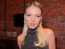Люся Чеботина о ссоре с Клавой Кокой: «Я считала ее подругой, а она меня нет. Нам не по пути»