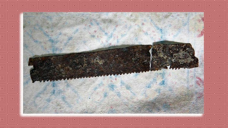 Посмотрите на хеттскую ручную пилу возрастом 2250 лет: о чем рассказал древний инструмент?