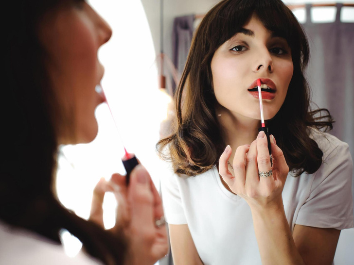 Ошибки макияжа: 7 промахов, которые делают вас старше в глазах окружающих