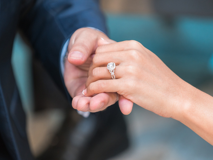 Проклятая любовь: насколько опасно снимать обручальное кольцо после свадьбы