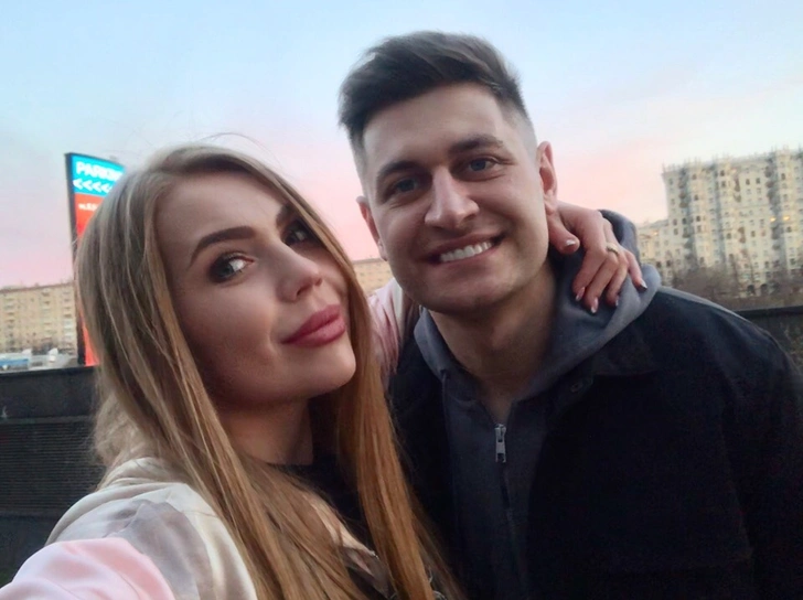 Карина Кросс и Дава | www.starhit.ru