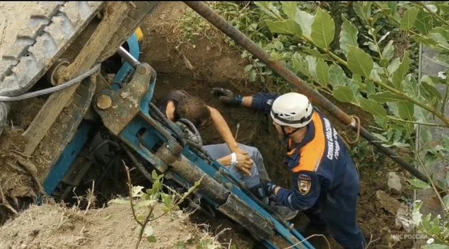 Водителю понадобилась медпомощь | Источник: urpso_mchs/t.me