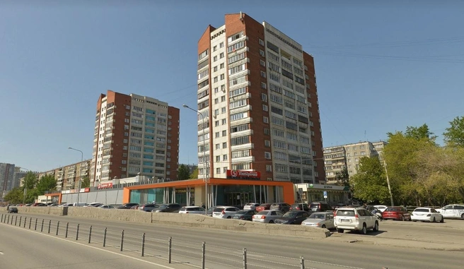 Отделение находится с торца дома на Университетской Набережной, 38 | Источник: «Яндекс.Карты»