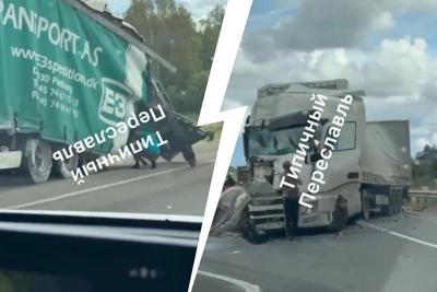 Под Переславлем столкнулись две фуры: видео