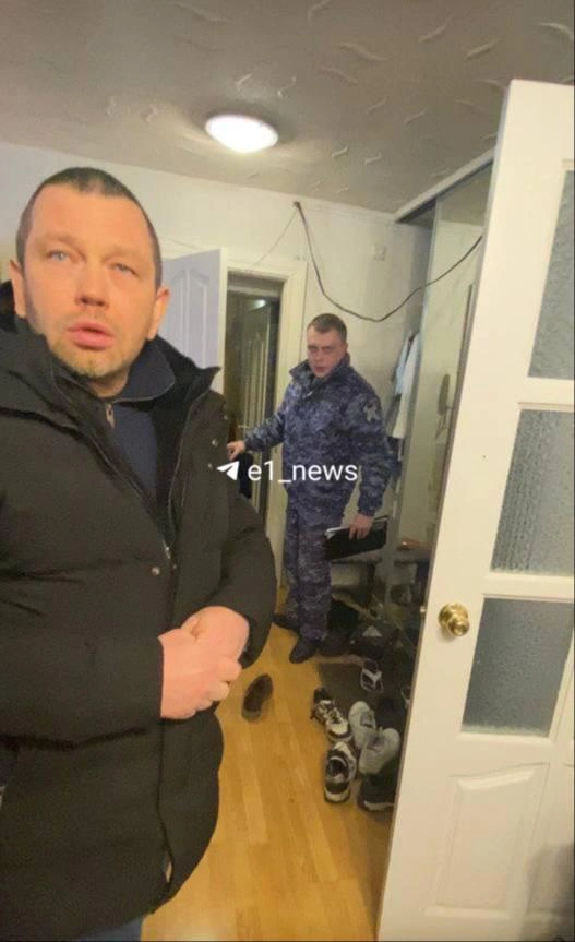По словам Марии, в момент конфликта в квартире находился представитель силовых структур, но он был в другой комнате и на крики не вышел | Источник: читатель E1.RU