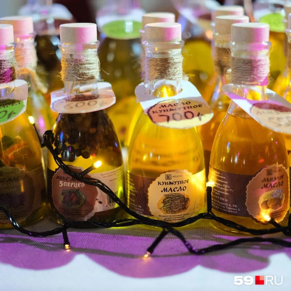 Масло тоже можно купить на подарок | Источник: Тимофей Калмаков / 59.RU