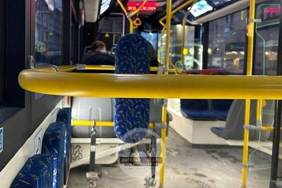 Троллейбусы Саратов-Энгельс встали из-за обледенения