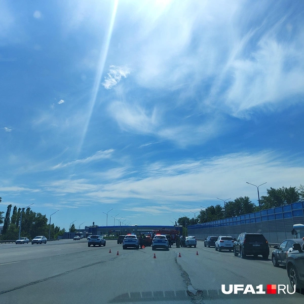 Место ДТП — не доезжая до Школьной | Источник: Читатель UFA1.RU