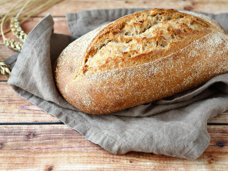 Когда гости на пороге: как запечь вкусный хлеб в духовке всего за час