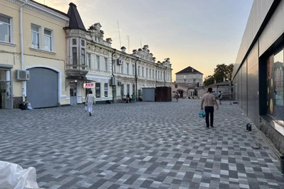 На улице Шаумяна в Ставрополе полным ходом идет благоустройство