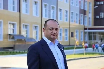 Суд вернул иск экс-депутата Эксузяна к РЕН ТВ