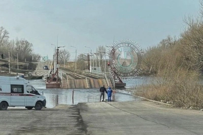 На понтонном мосту в Шилово скончалась 70-летняя жительница