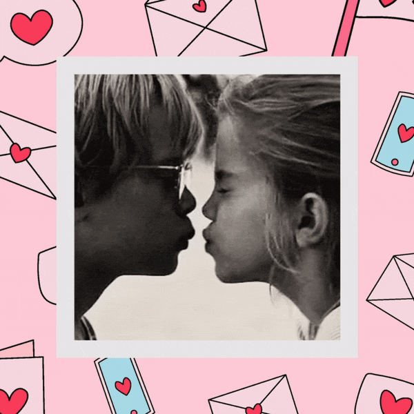 14 реальных историй о самых неловких первых поцелуях 😅