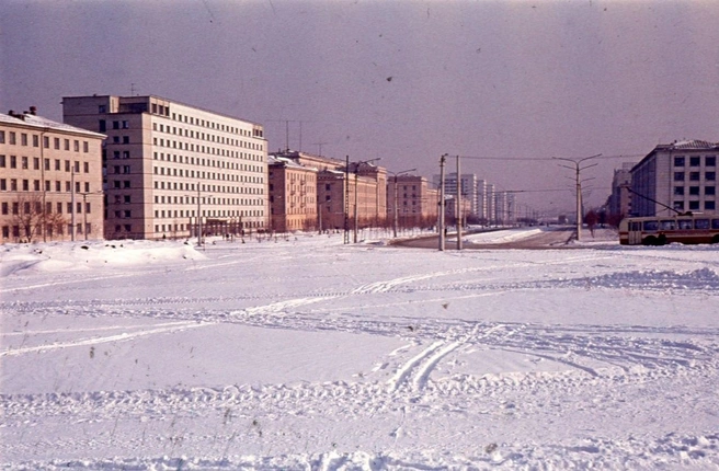 В 1970-е проспект Ленина почти обрел нынешний облик  | Источник: ОГАЧО