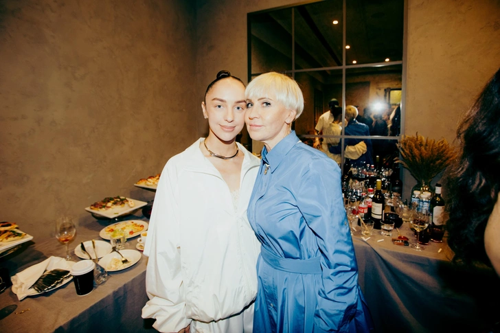 Мари Краймбрери и Алена Михайлова