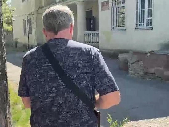 Уголовное преследование Ивана Крахмалева прекращено, но это решение уже обжаловано одним из потерпевших. | Источник: читатели V1.RU