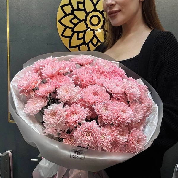 Кустовая хризантема | Источник: Дарья Сычева, владелец салона цветов Dalia Flowers