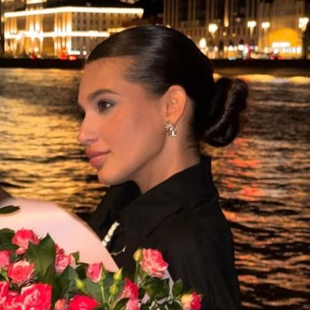 Последние минуты жизни 22-летнего Вадима, которого зарезала модель Юлия Приходько — видео