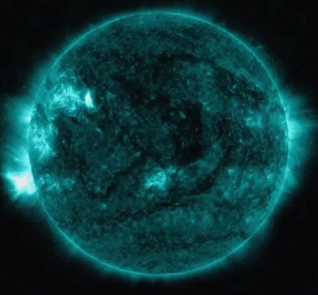 Кадр из видео лаборатории солнечной астрономии ИКИ РАН | www.fontanka.ru