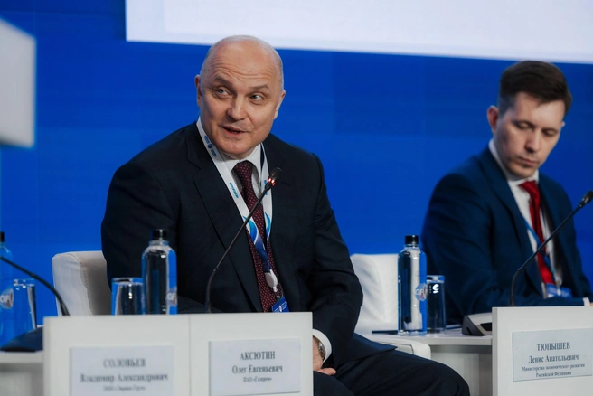 Олег Аксютин, заместитель председателя правления — начальник департамента ПАО «Газпром» | Источник: «Фонтанка.ру»