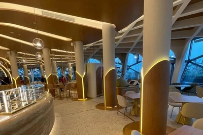 Futurism and Art Deco: New Restaurant in Krasnodar Park Revealed — Photos