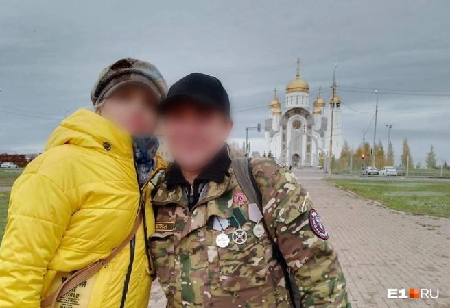 Судя по нашивкам, Андрей был одним из вагнеровцев | Источник: читатель E1.RU