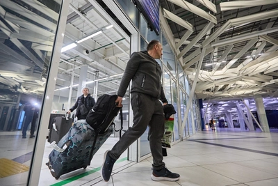 Аэропорт Толмачево в 2025 году увеличил выручку и прибыль