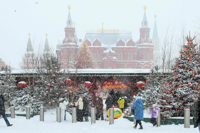 Несмотря на погоду, в Москве продолжаются сезонные фестивали и другие активности | Источник: Артём Устюжанин / MSK1.RU