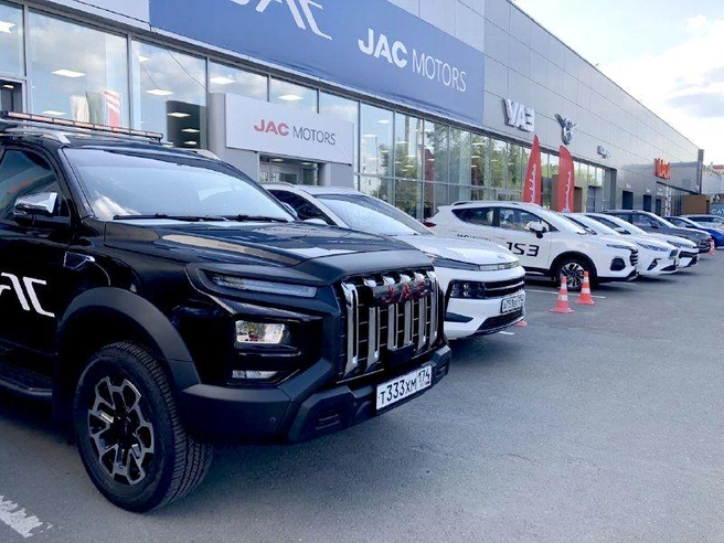 Продажи автомобилей кратковременно восстановились | Источник: Артем Краснов