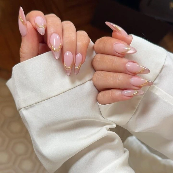 Сидни Суини | Источник: nailsbyzola