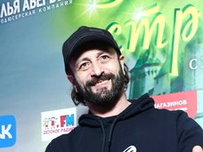 Счастливый Башаров, Медведева в мини, Подольская с сыном на ледовом шоу Авербуха «Волшебник страны Оз»