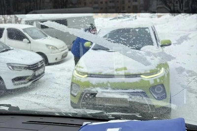 На Урале водитель KIA заставил скорую пятиться